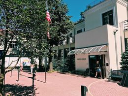 Kulturzentrum Amerikanisches Haus — Kiew — Культурний центр Американський Дім, Київ